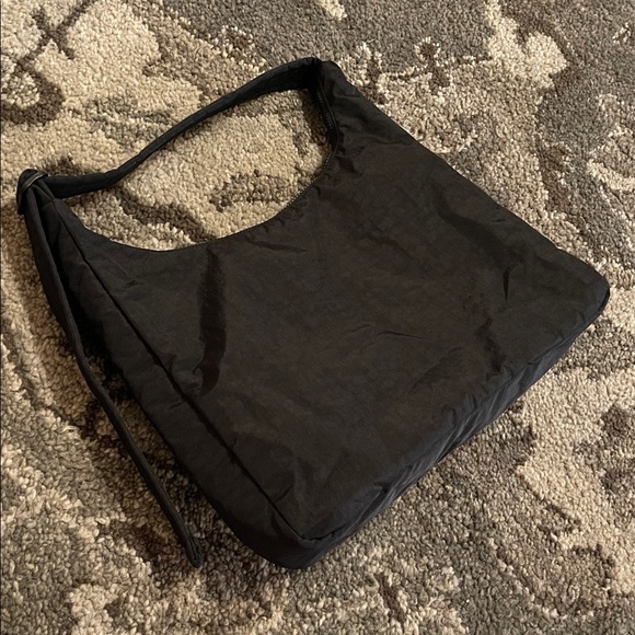 Baggu Black Nylon Shoulder Bag - Picture 5 of 16
